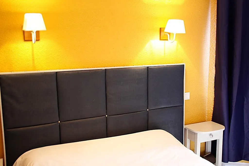 Logis Les Deux Rivieres Hotel Laguépie