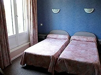 Hotel Logis Les Deux Rivieres